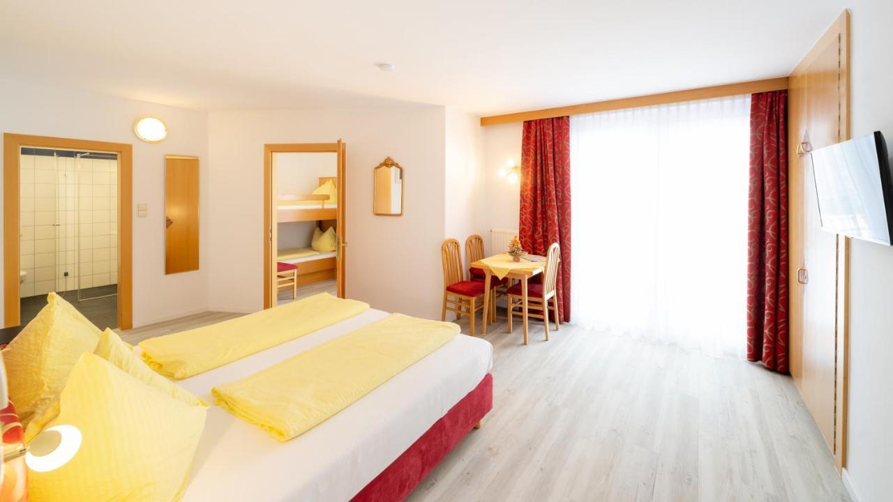 Pension Helios Sankt Kanzian am Klopeiner See Exterior foto